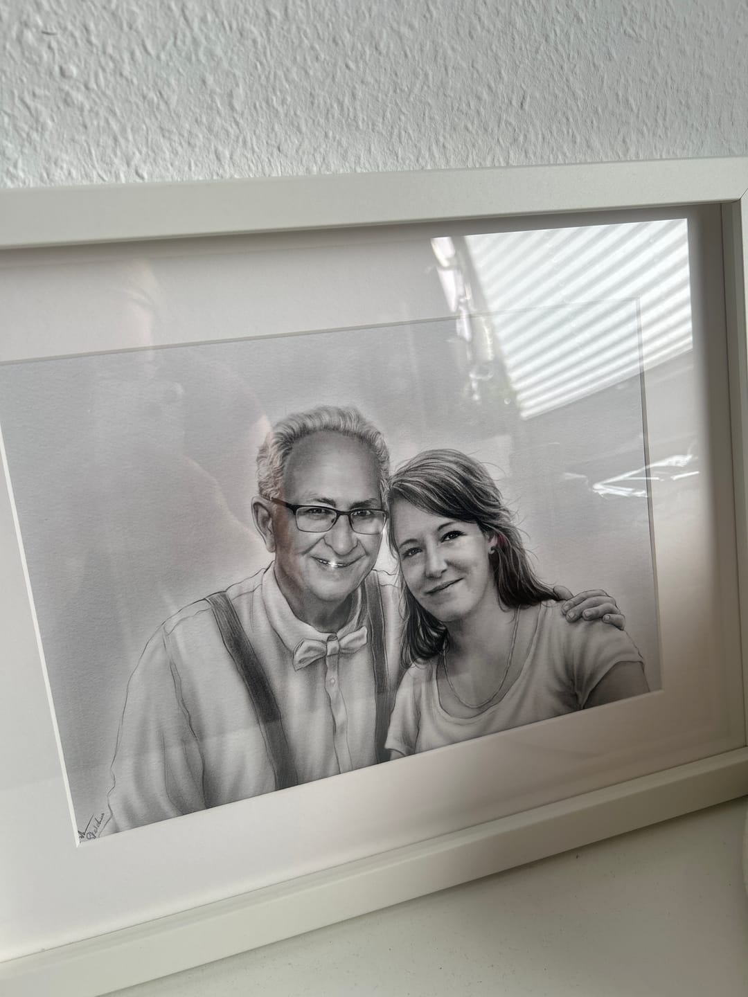 Customer photo review of Portrait zeichnen lassen vom Foto - 100% handgezeichnet von echten Künstlern