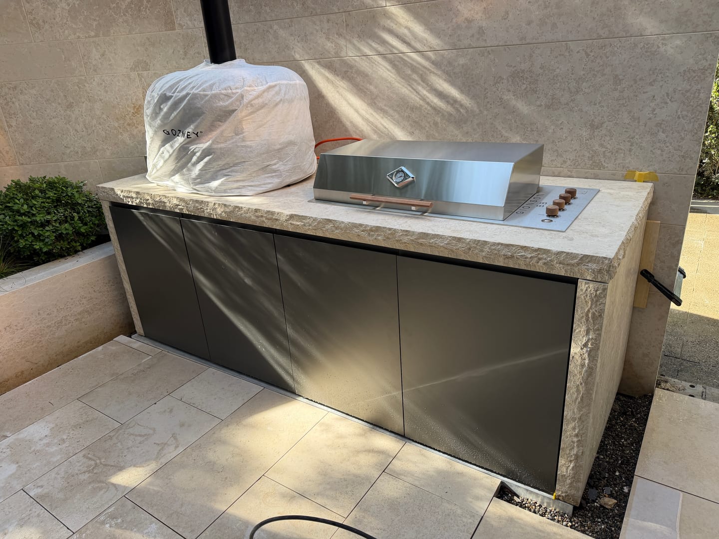 Customer photo review of Gozney Dome Gen 2 Pizzaofen - Hybrid Brennstoffsystem
