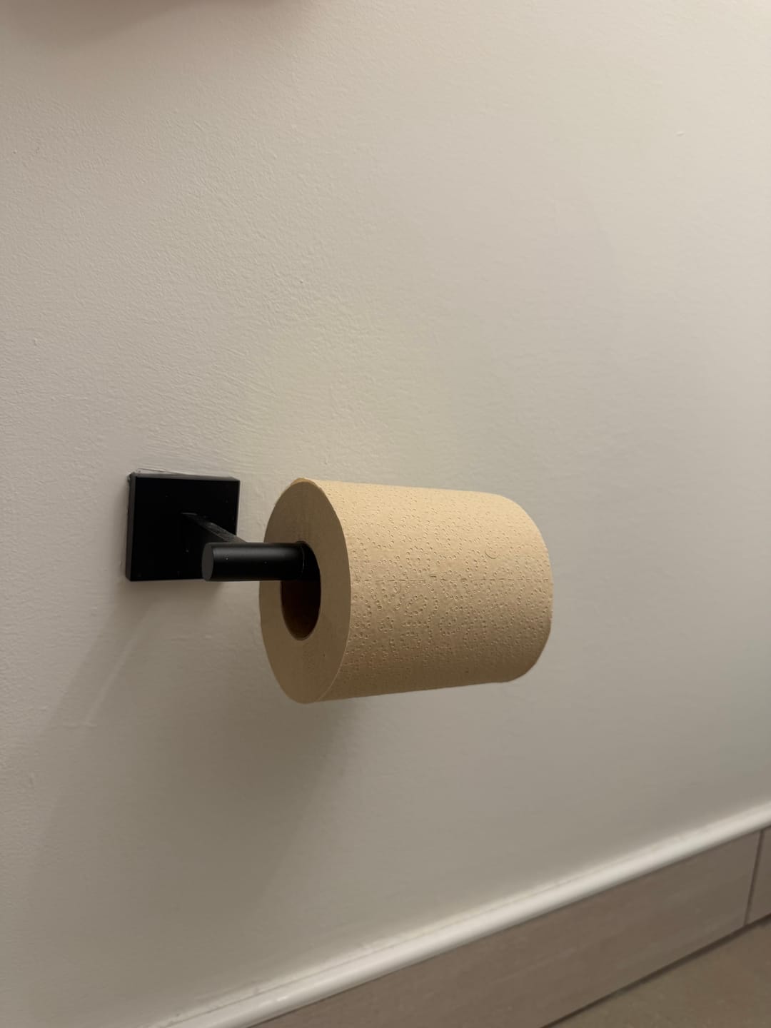 Customer photo review of Leafy EarthSoft Bamboo - 12 roll 2 ply