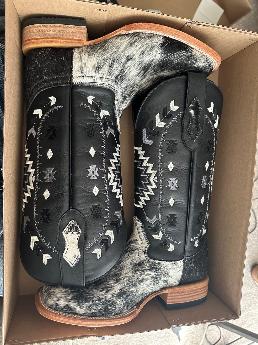 Customer photo review of Genuine Cowhide Boots - Square Toe
