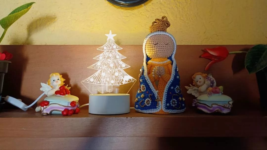 Customer photo review of Luminária de Mesa LED 3D Árvore de Natal