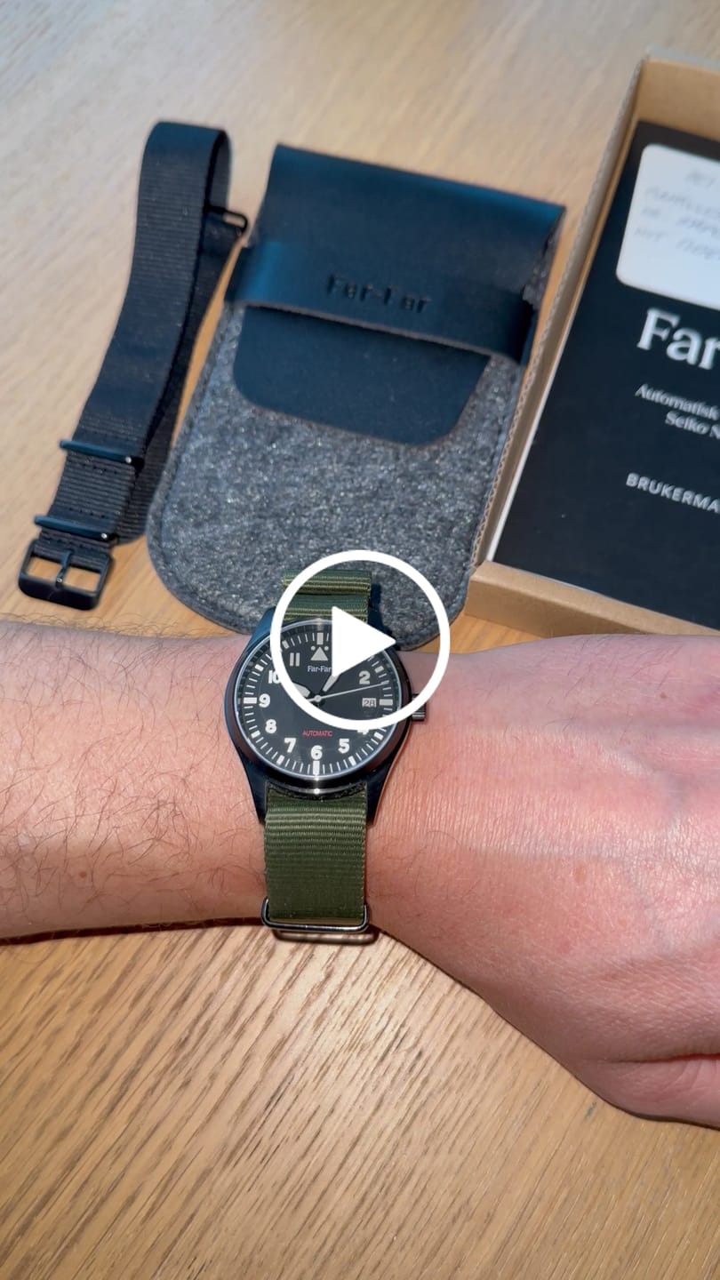 Customer video review of Far-Far Pilot Helsort Automatisk