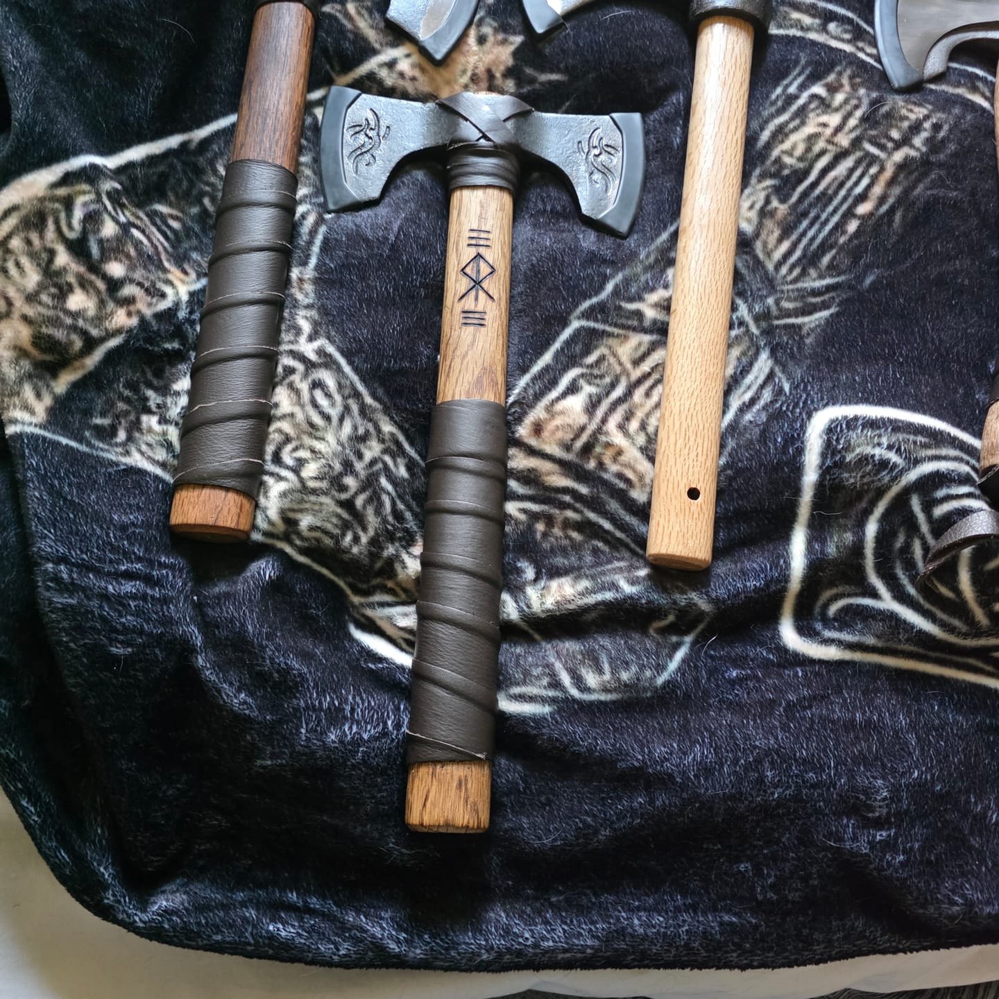 Customer photo review of Runefire Double Bit Axe