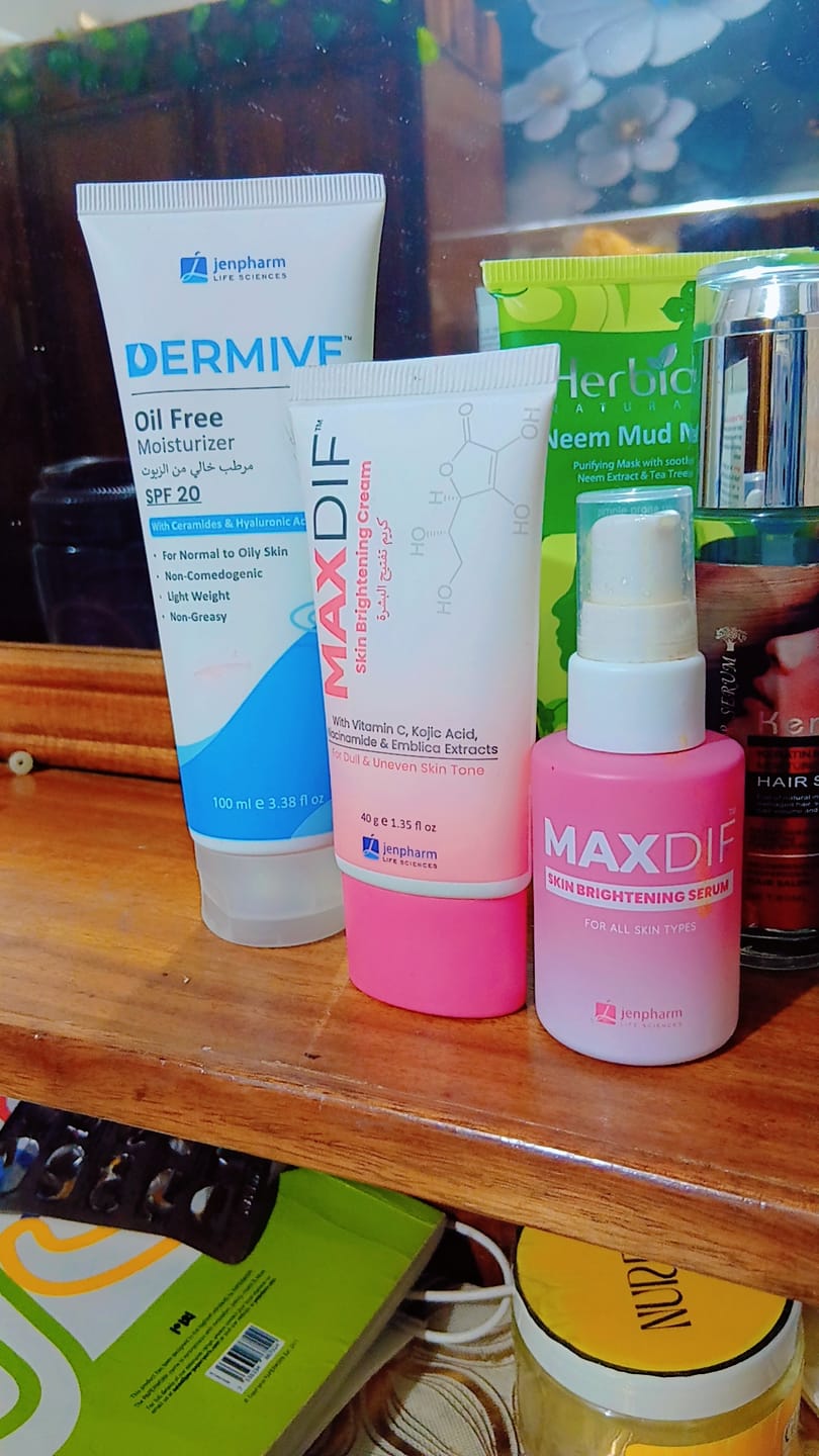 Customer photo review of Maxdif Brightening Serum