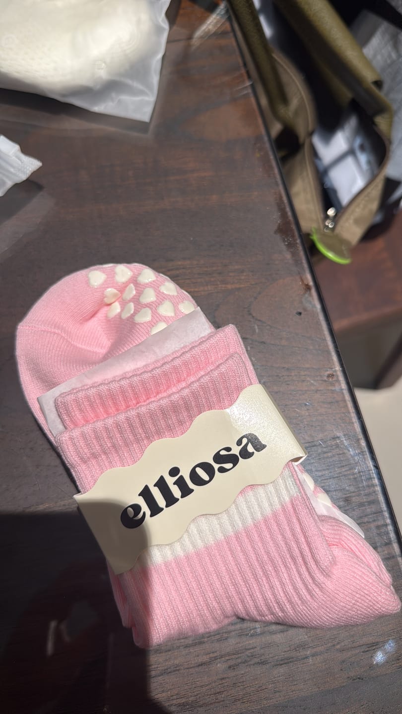 Customer photo review of Grip Basics - Grey