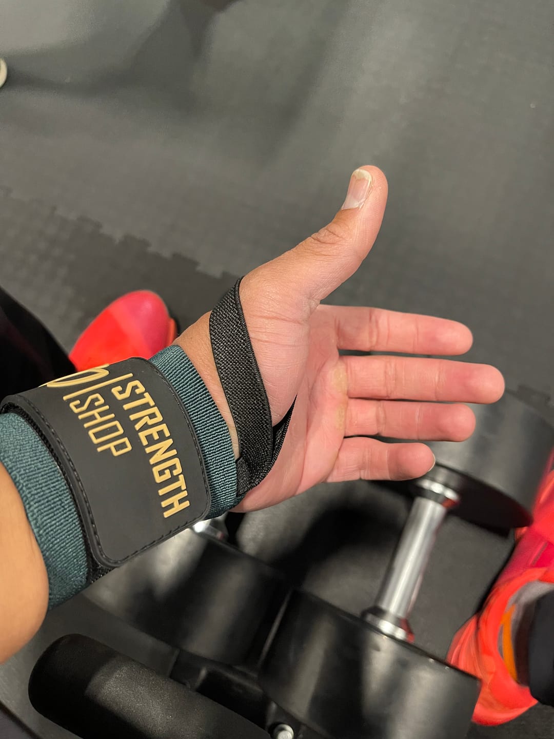 Customer photo review of Medium Wrist Wraps - Vintage Green