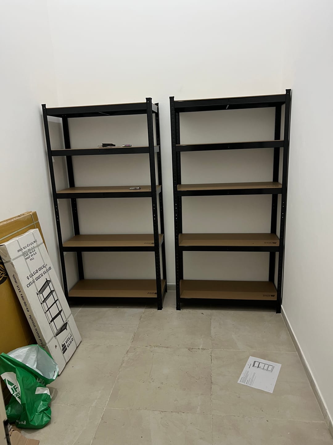 Customer photo review of כוננית מתכת מחוזקת 5 מדפים מודולריים גובה 180