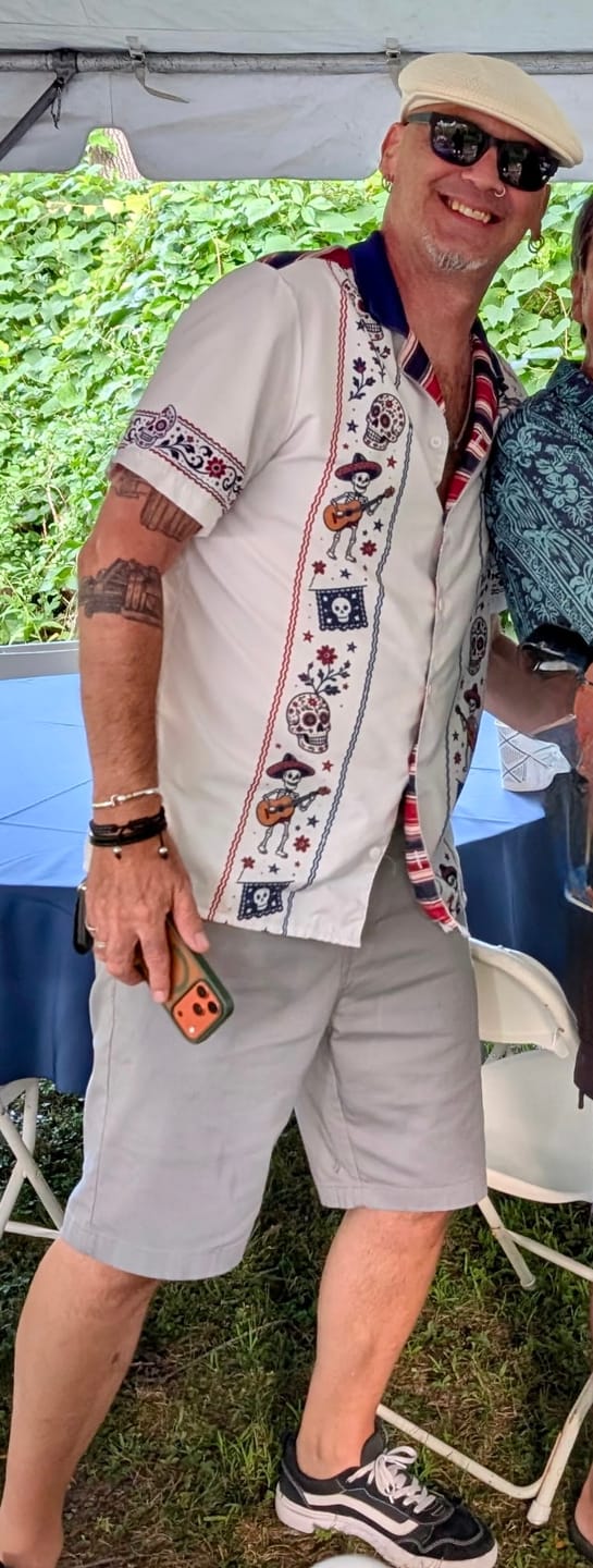 Customer photo review of Calacas 4th of July Guayabera
