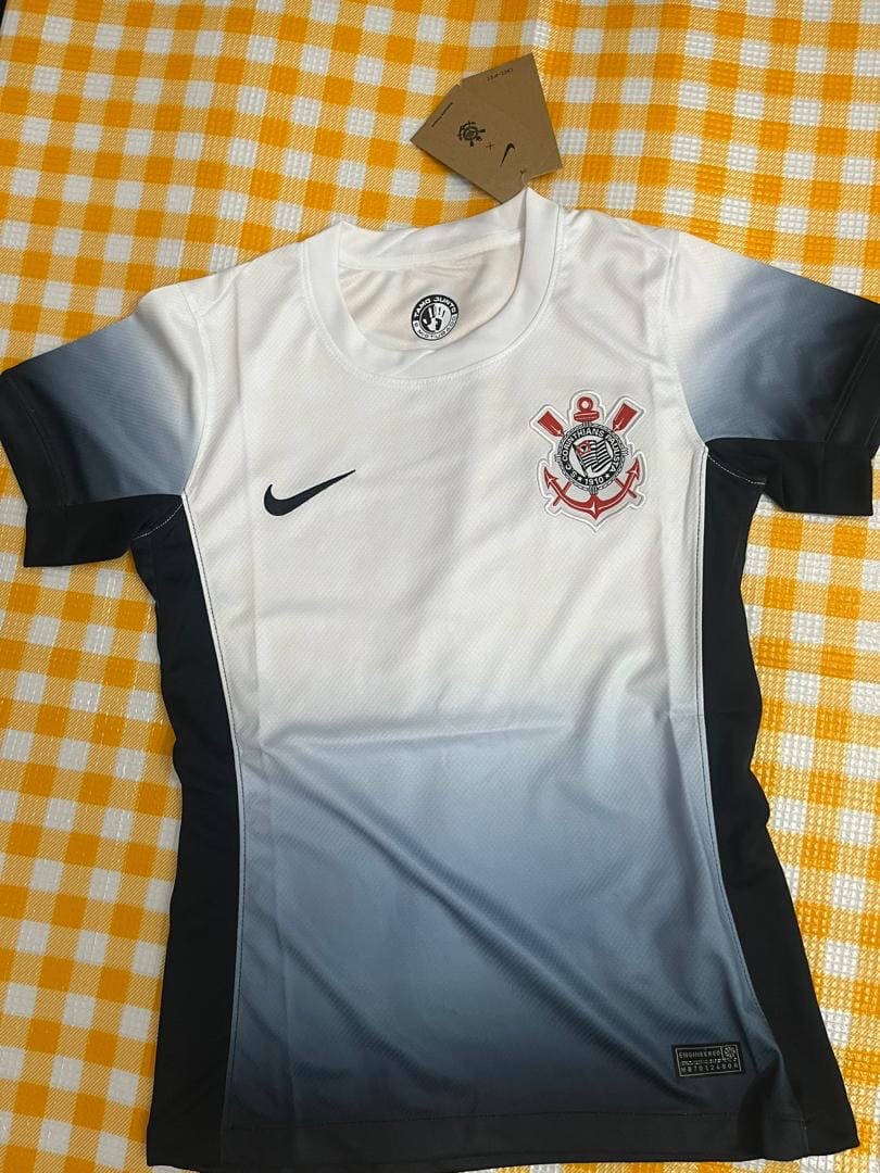 Customer photo review of Camisola Feminina Corinthians I 24/25 - Branca