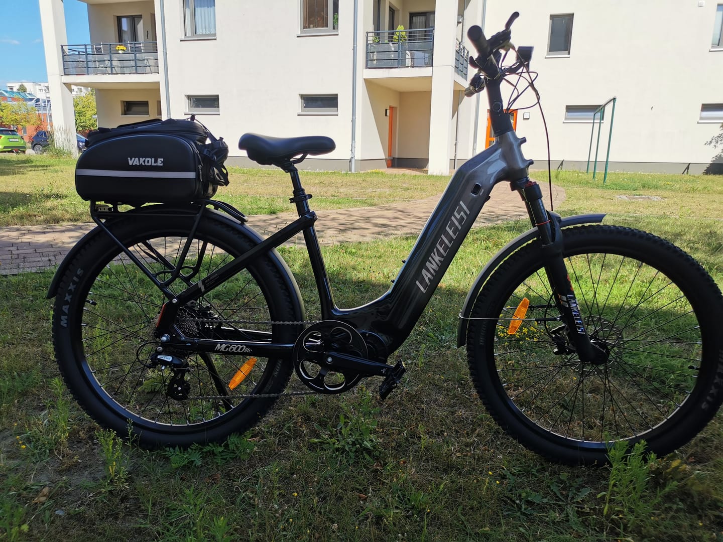 Customer photo review of Vakole Waterproof Bike Rack Bag With Large Capacity (17-35L)