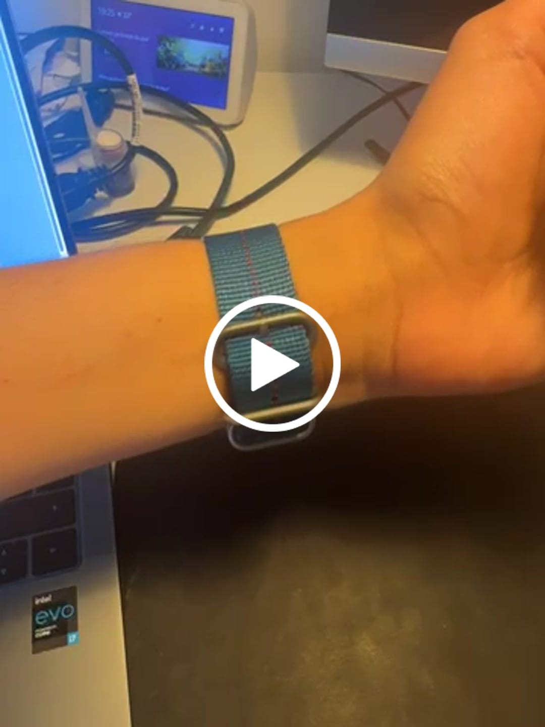 Customer video review of VOYAGER S72 – 72-Hour Power Reserve Titanium Automatic Field Watch, 100M Water Resistant | Cerulean Blue/Bracelet
