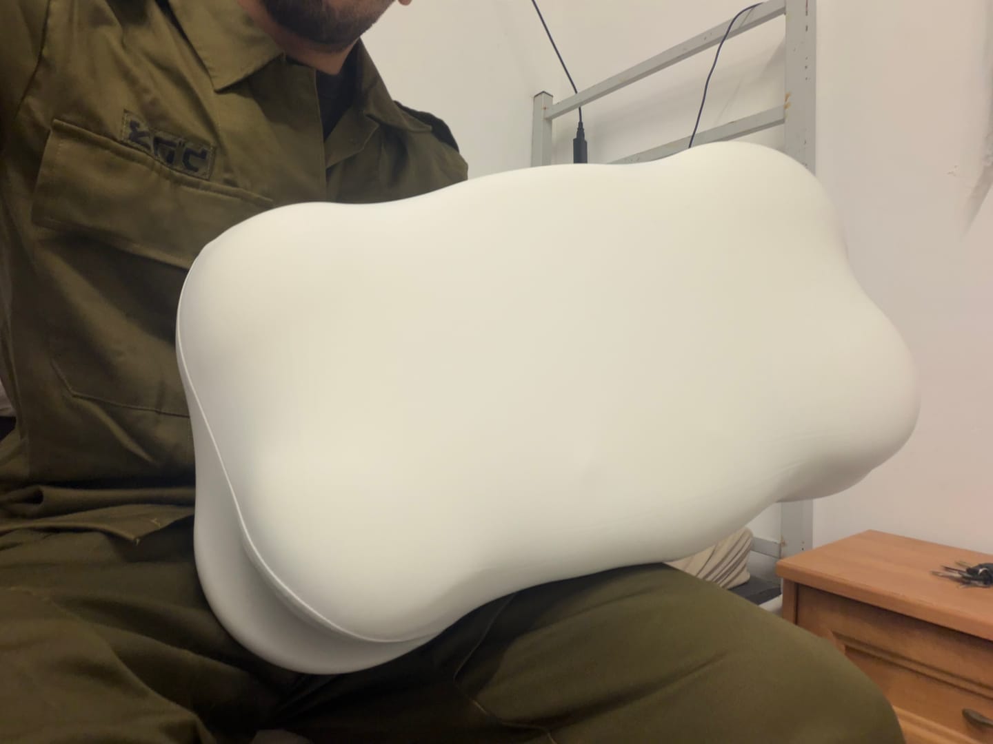 Customer photo review of carellow כרית אורטופדית