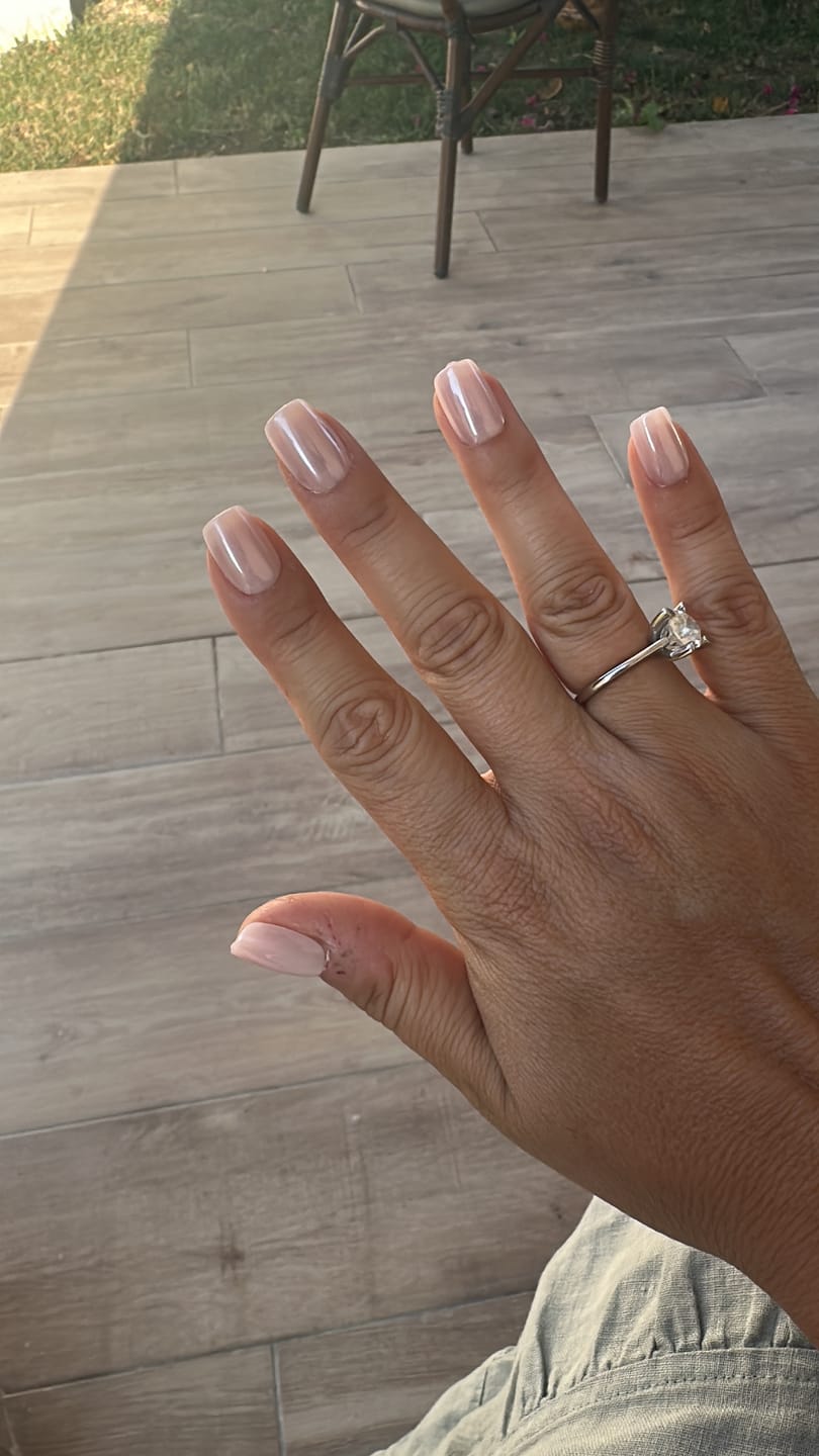 Customer photo review of Ruby Touch - XS Squoval - 30 Adet Takma Tırnak