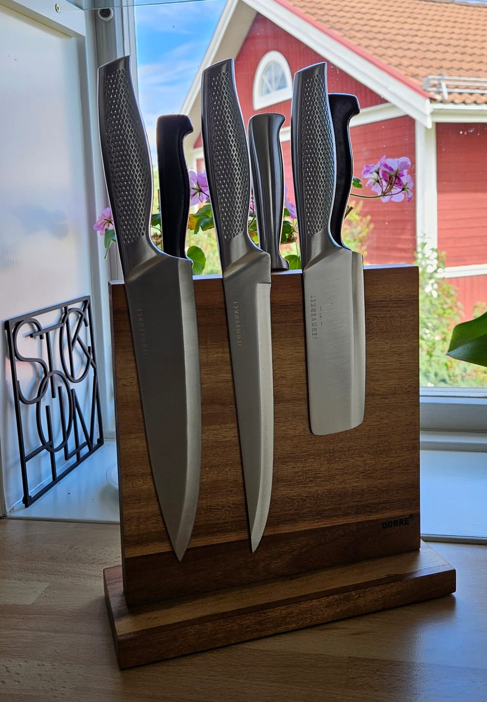 Customer photo review of Dorre Kaya Knivställ Magnet 22 x 22 cm akacia