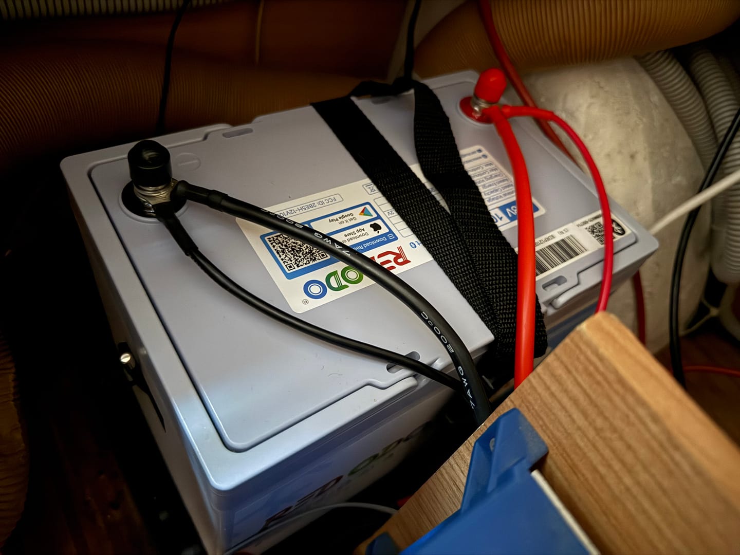 Customer photo review of Redodo 12V 100Ah Gruppe24 LiFePO4 Batterie mit Bluetooth