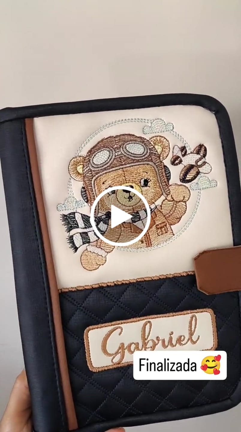 Customer video review of DUNA 0.9MM FUNDO MALHA COR MARINHO