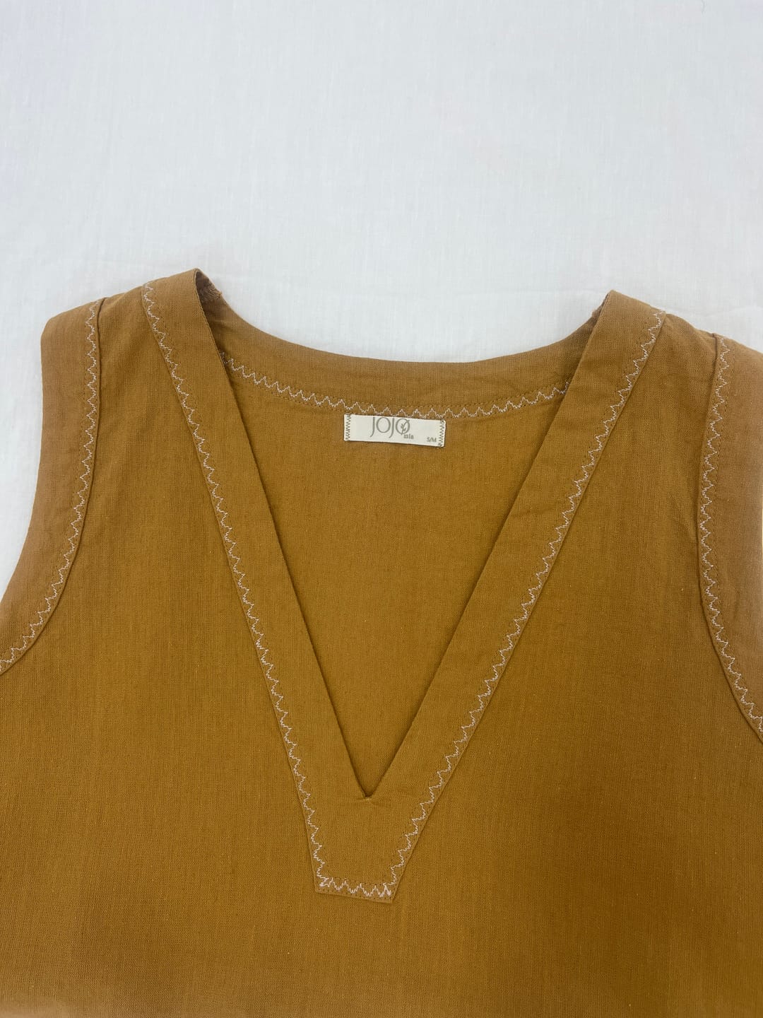 Customer photo review of Nina Crop Üst V Yaka Nakış Detaylı