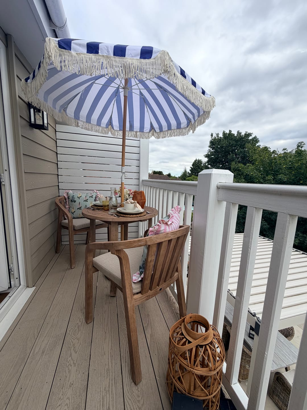 Customer photo review of MARIS 2-Seater Round Bistro Dining Set