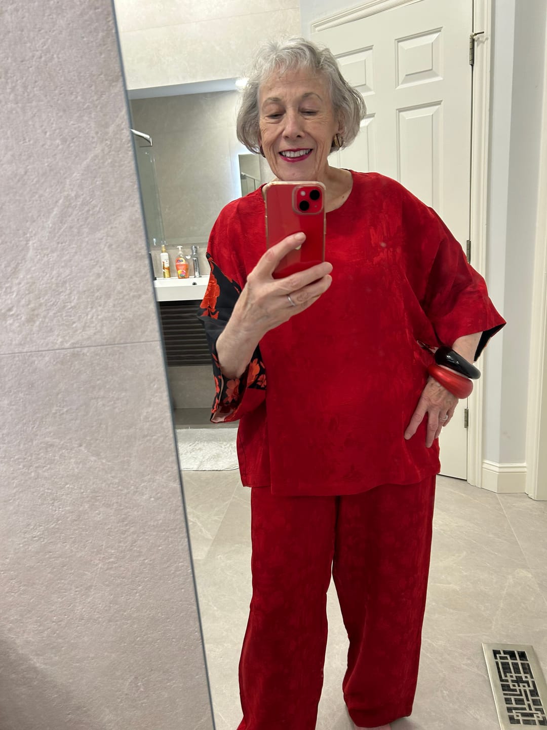 Customer photo review of Tono Boxy Top, Red Jacquard