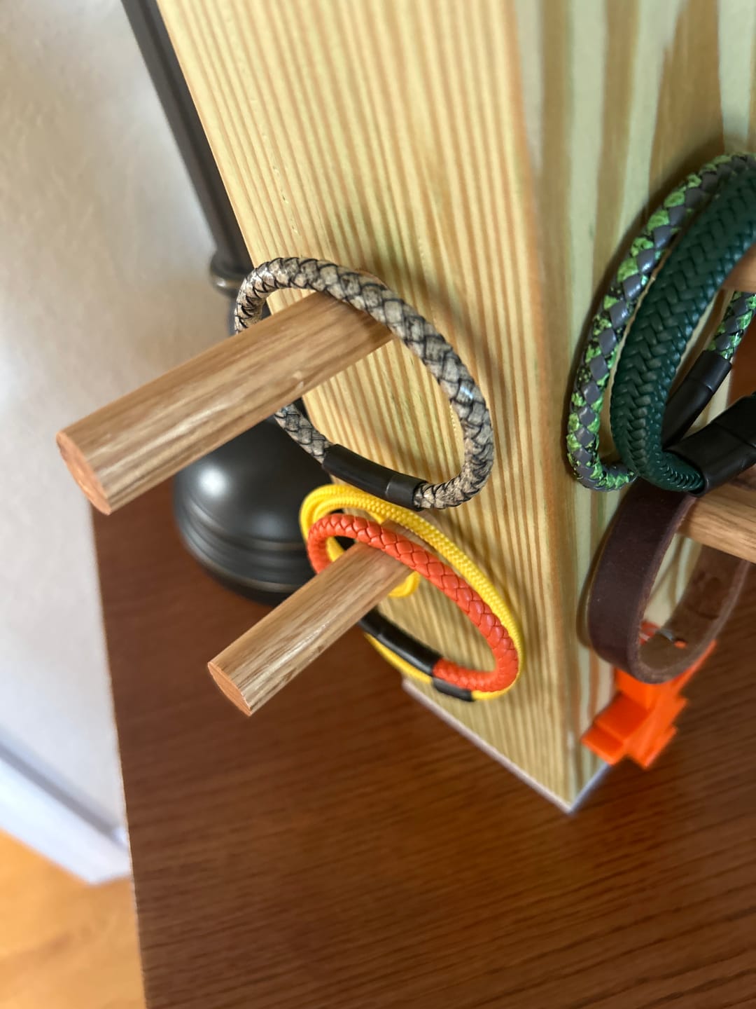 Customer photo review of Vertig Leather Bracelet Vintage Bronze