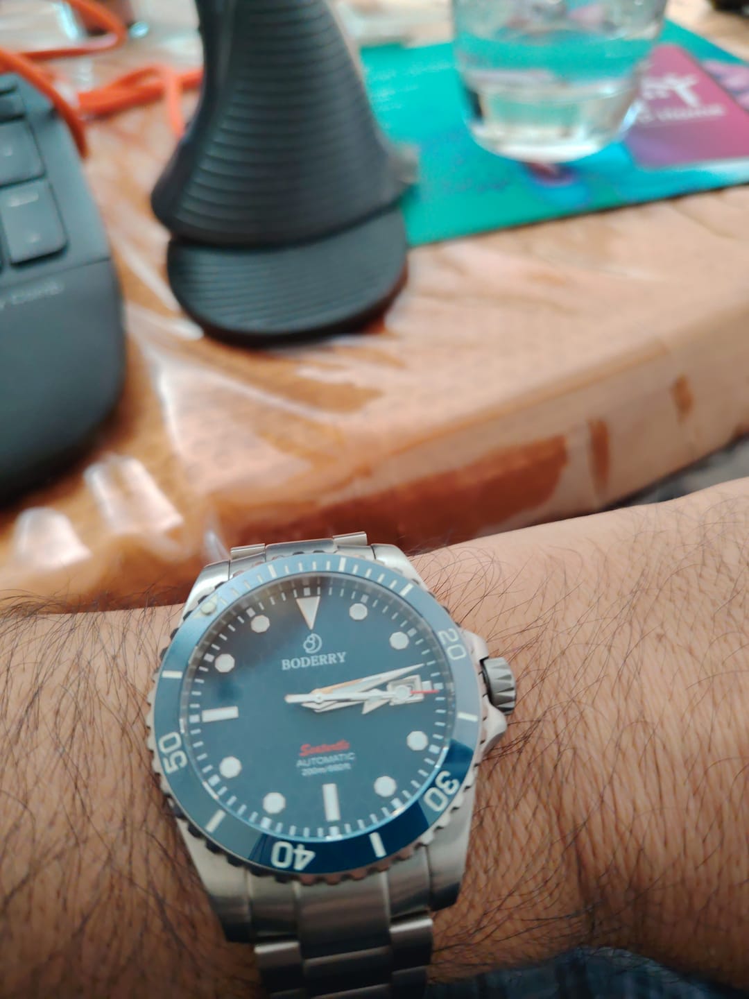 Customer photo review of SEATURTLE.OCEAN(TITANIUM) - Automatic Titanium Diver Watch | Sea Blue/Ti-bracelet