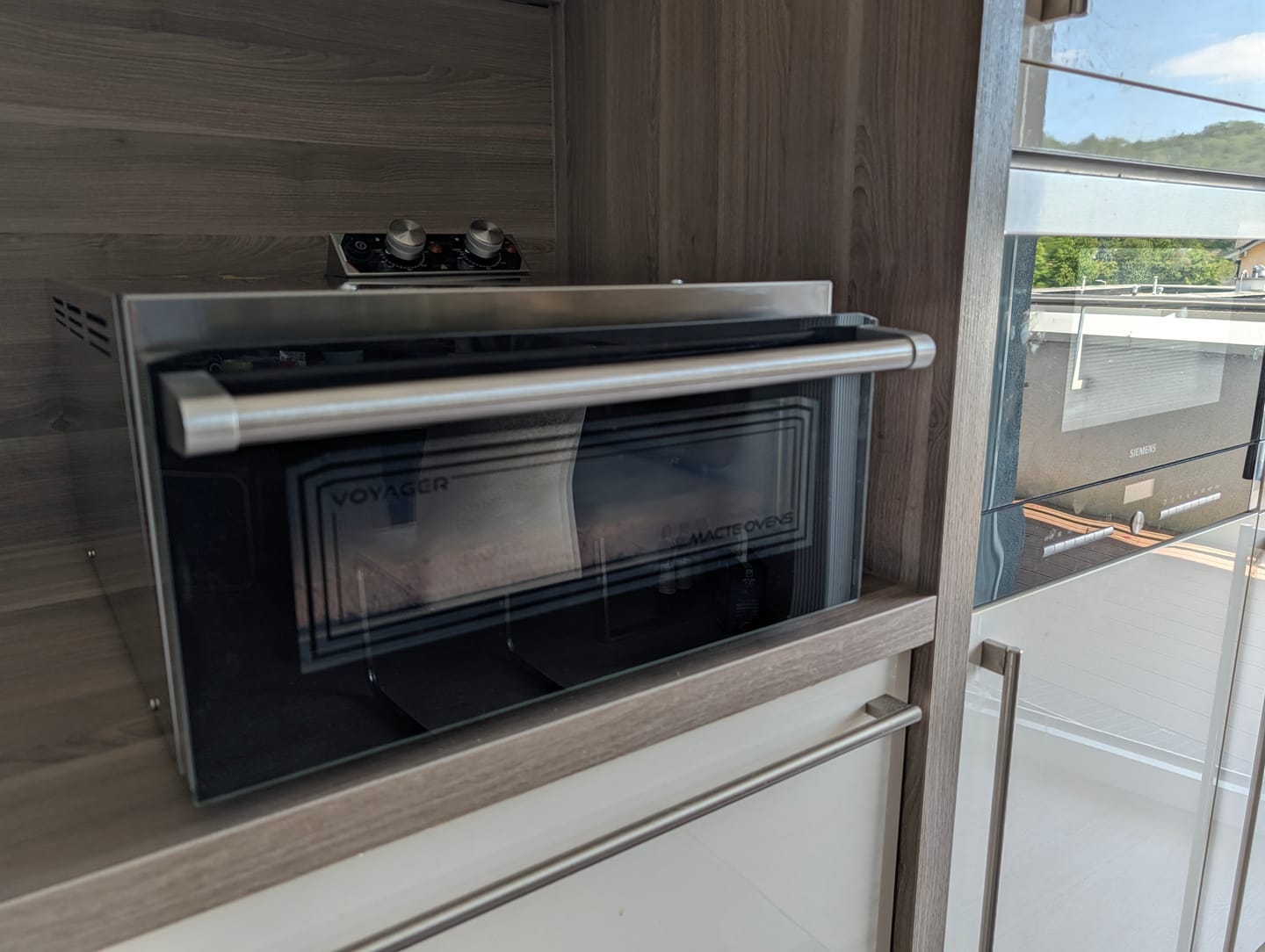 Customer photo review of Macte Ovens Voyager TWIN | Forno elettrico per pizza e pane