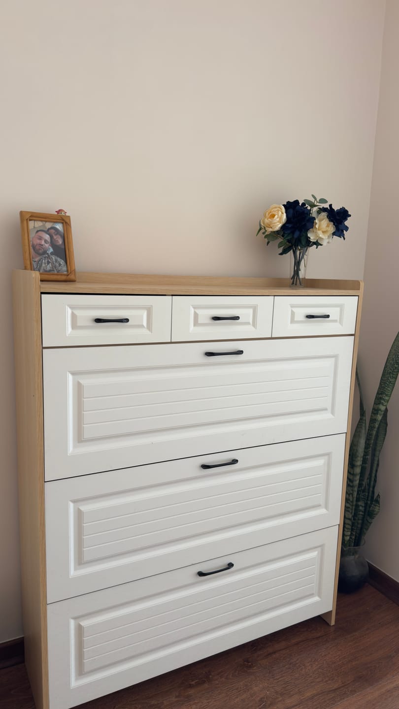 Customer photo review of Mueble Zapatero Organizador de Alta Calidad XXL para 25 pares