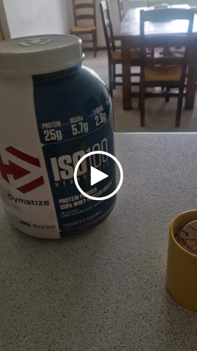 Customer video review of Dymatize ISO 100 (932 g - 2.2 kg)