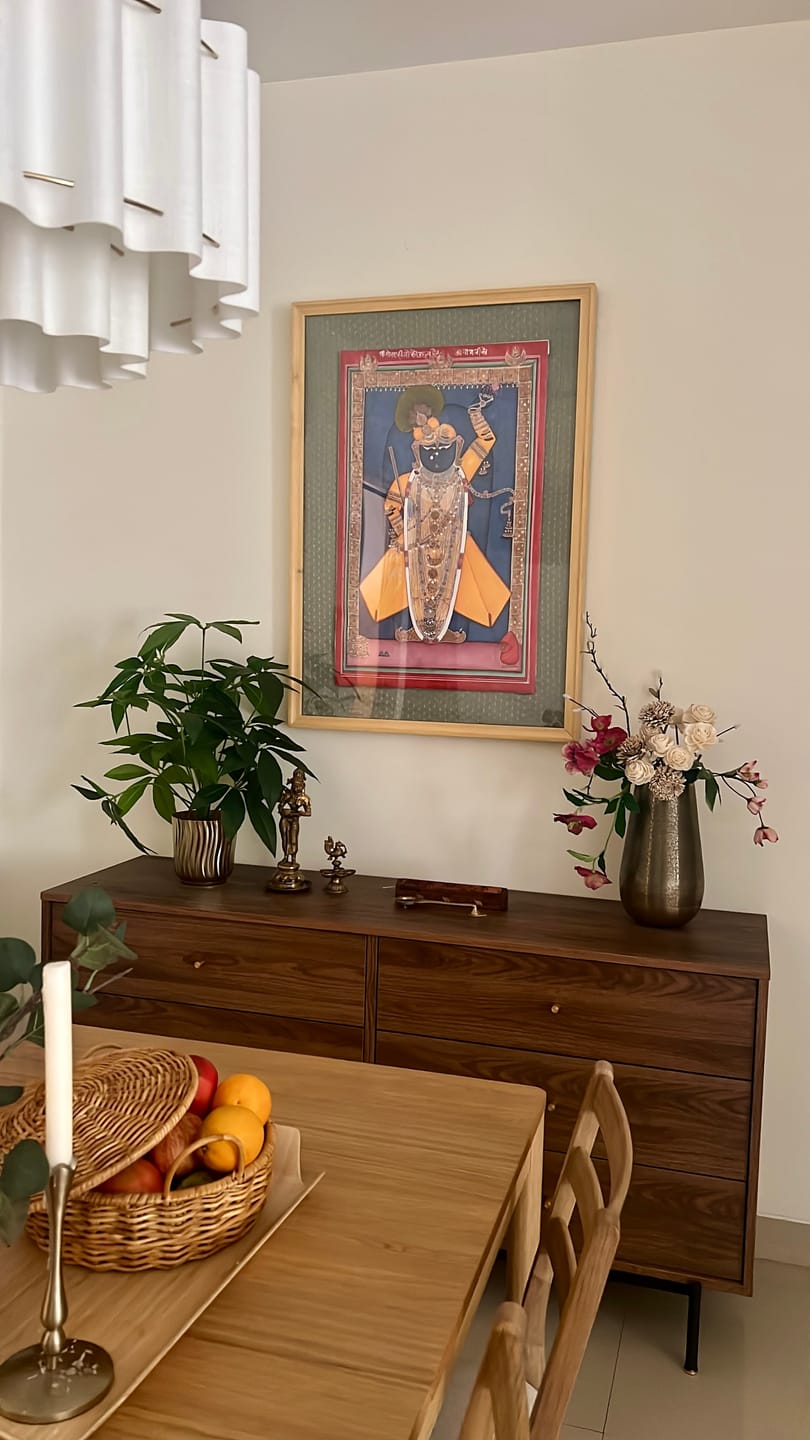 Customer photo review of Krishna in the form of Shrinath Ji Wall Art Print (1840, Nathdwara, India)