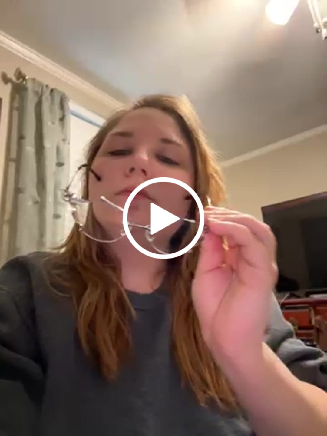 Customer video review of Flare Eyeglasses
