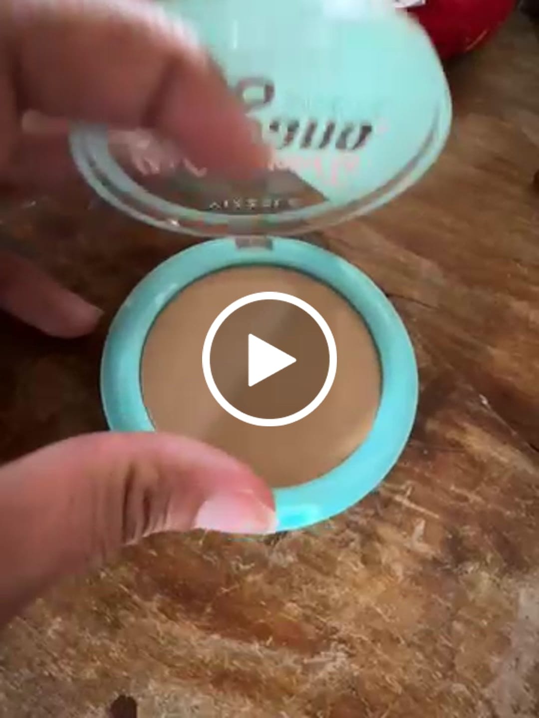 Customer video review of Pó Compacto Vizzela