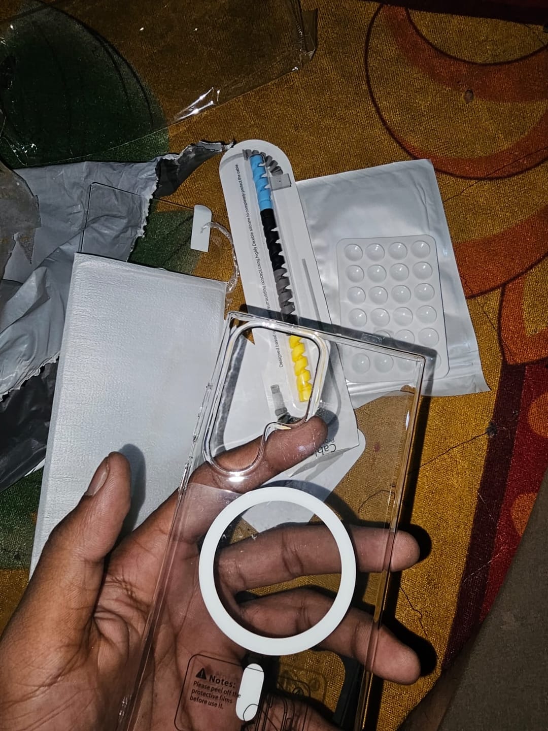 Customer photo review of Samsung Galaxy S25 Ultra - Anti Yellow MagSafe Clear Case