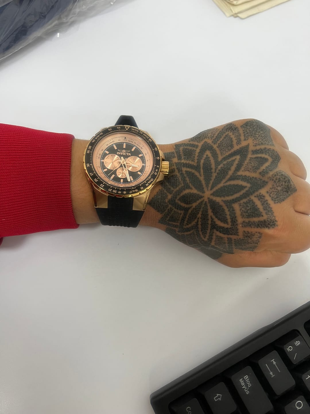 Customer photo review of Reloj Deportivo Para Hombre Invicta Aviator 39265 - Oro Rosa