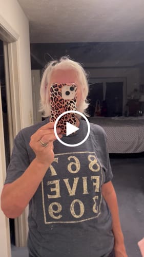 Customer video review of 8675309 T-Shirt