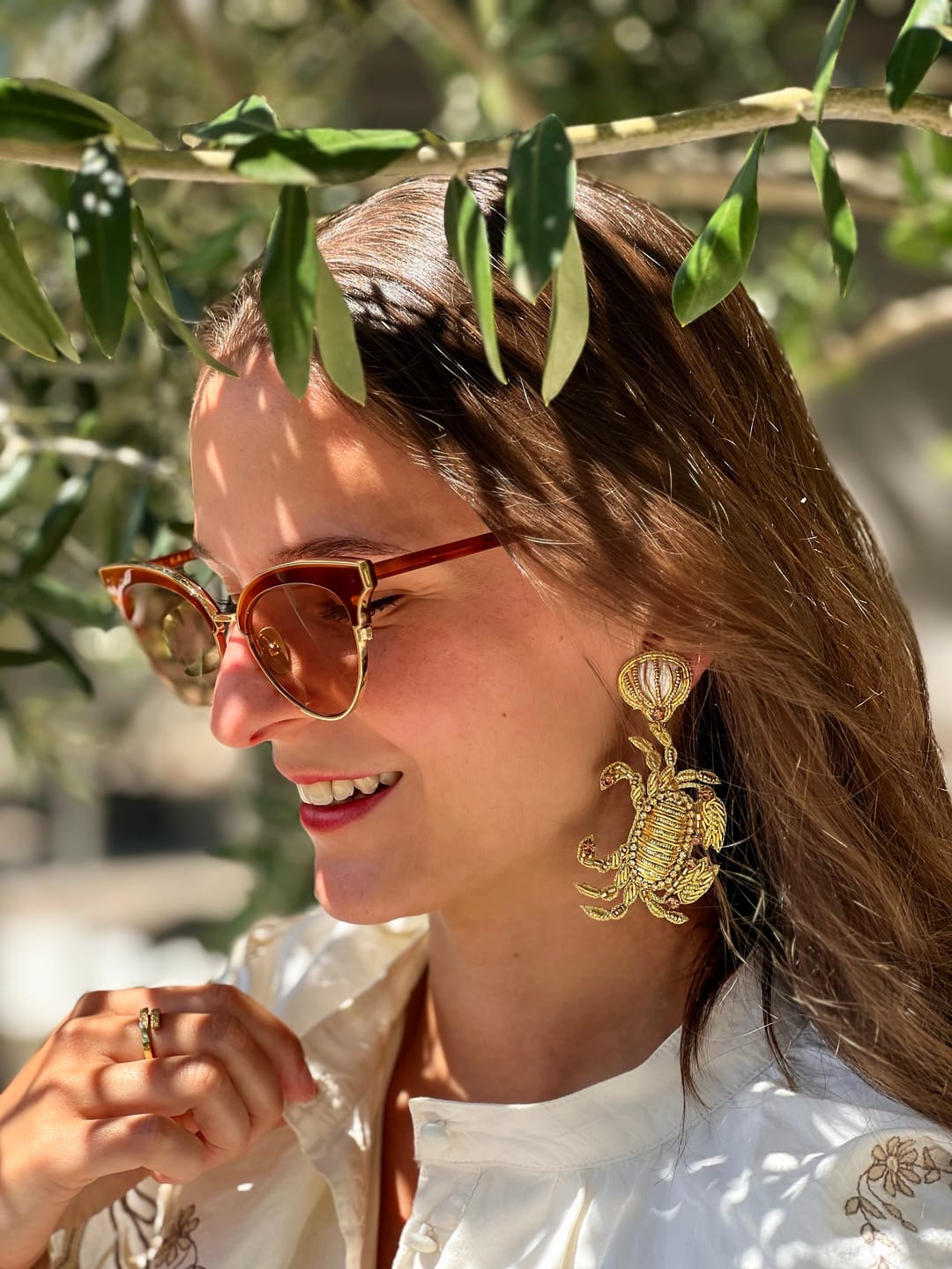 Customer photo review of Elegante Soutache-Ohrringe als goldfarbener Krebs