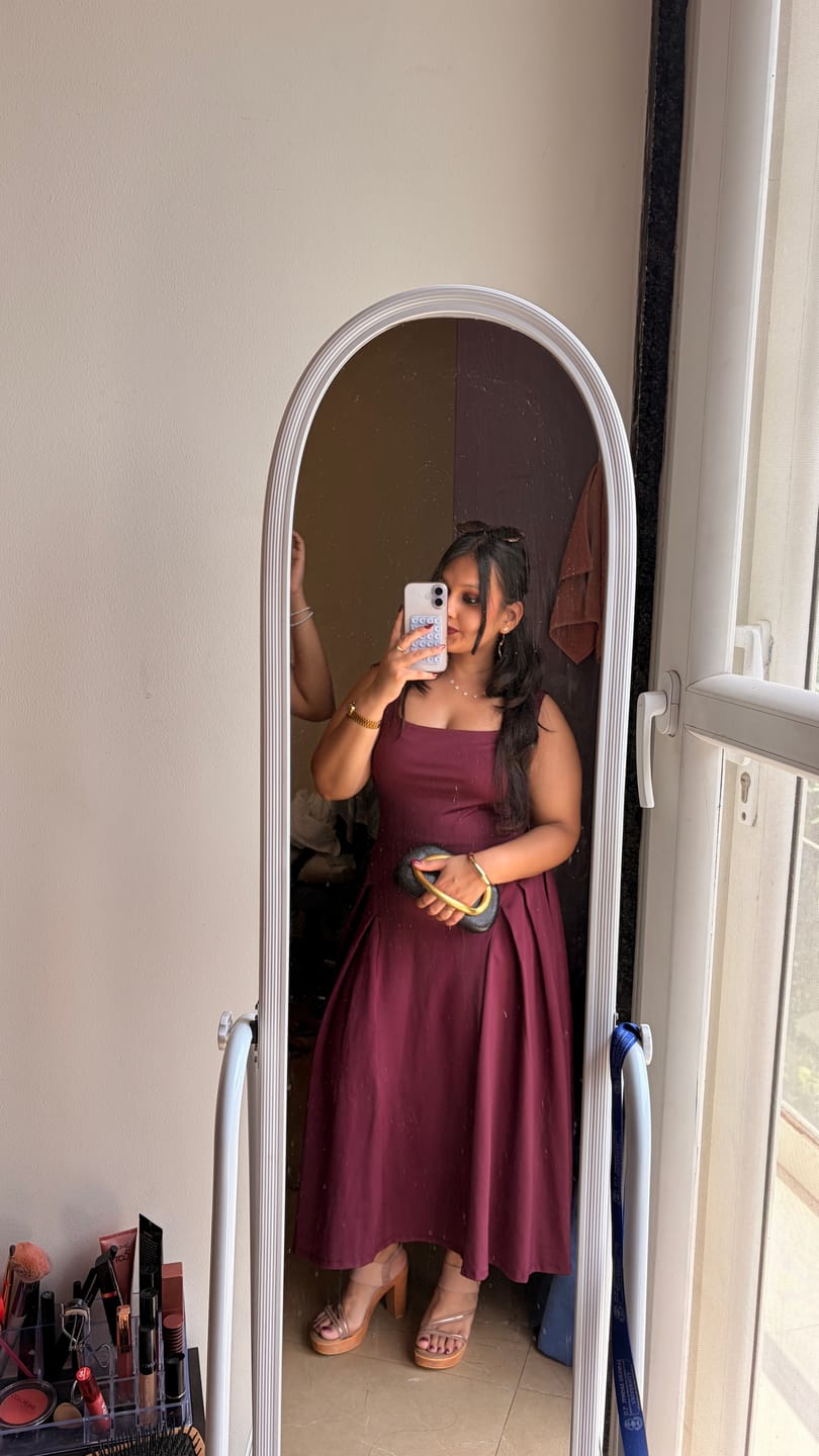 Customer photo review of Pavlina Midi Dress in Wine