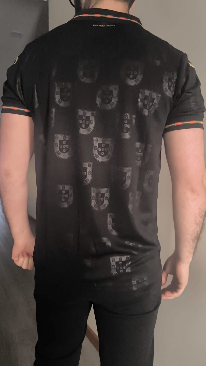 Customer photo review of Camisola Seleção Portugal 25/26 - Pantera Negra
