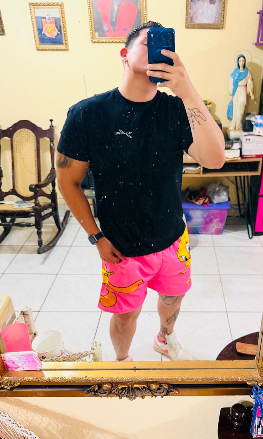 Customer photo review of 1098 - Looney Tunes Basketball Shorts