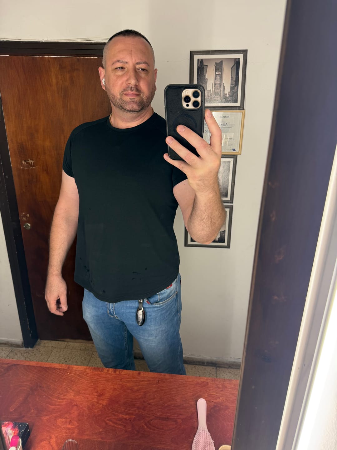 Customer photo review of החולצה המבליטה בצבעים
