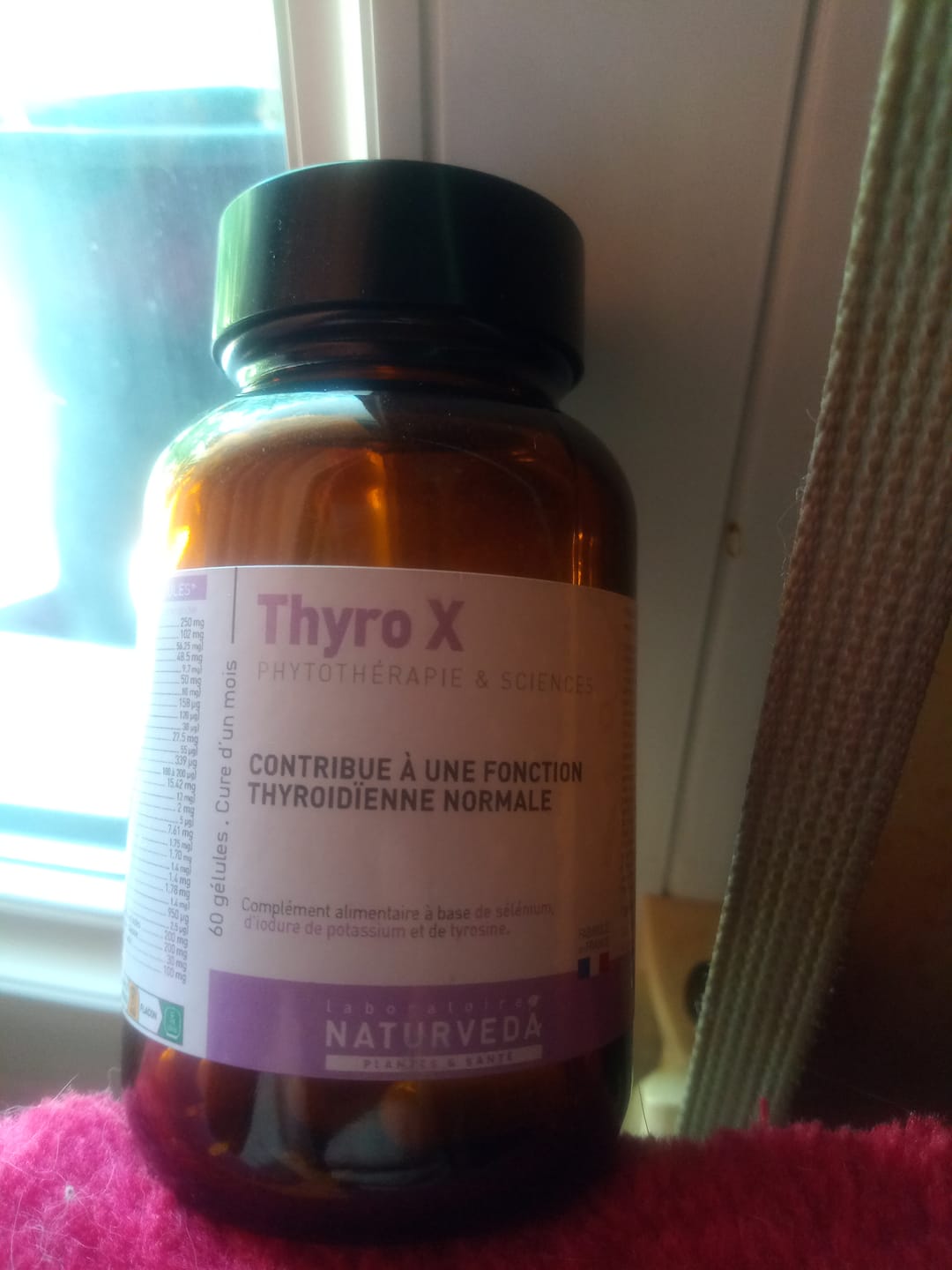Customer photo review of THYRO-X  Soutien Thyroïdien