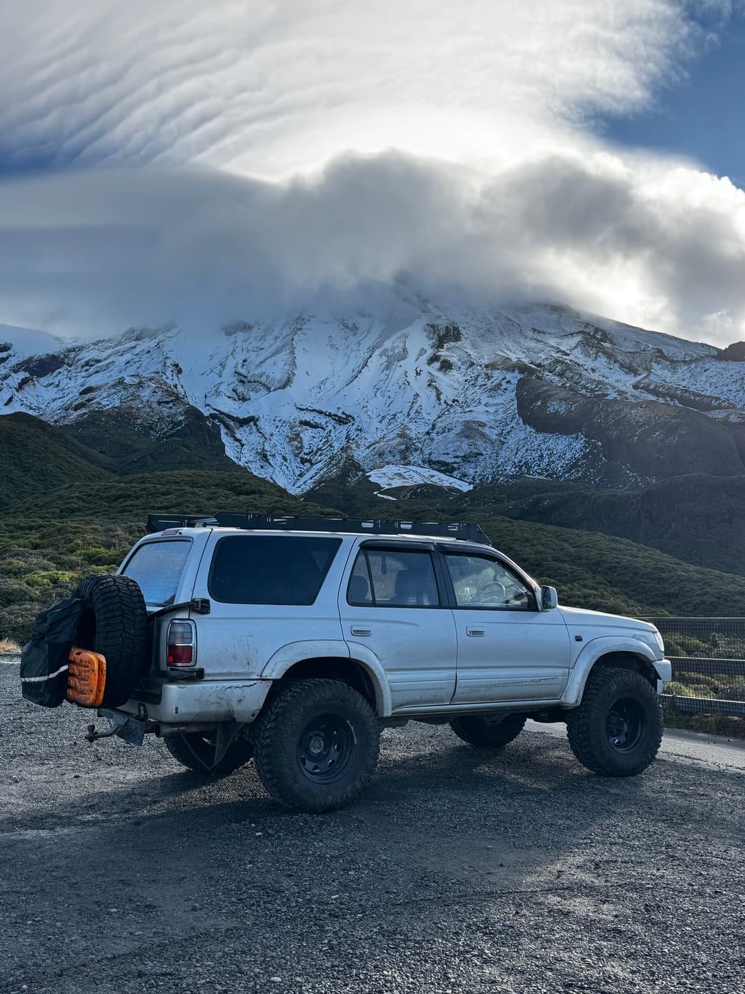 Customer photo review of Full Length Low Profile Roof Platform l 2nd & 3rd Gen 89 - 02
