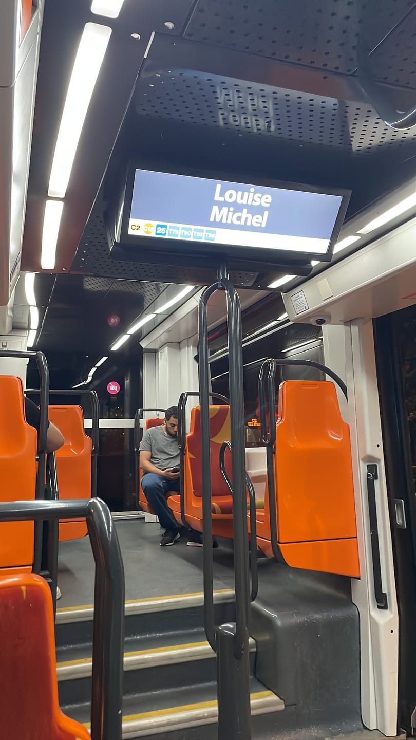 Customer photo review of TRAVEL eSIM FRANCE