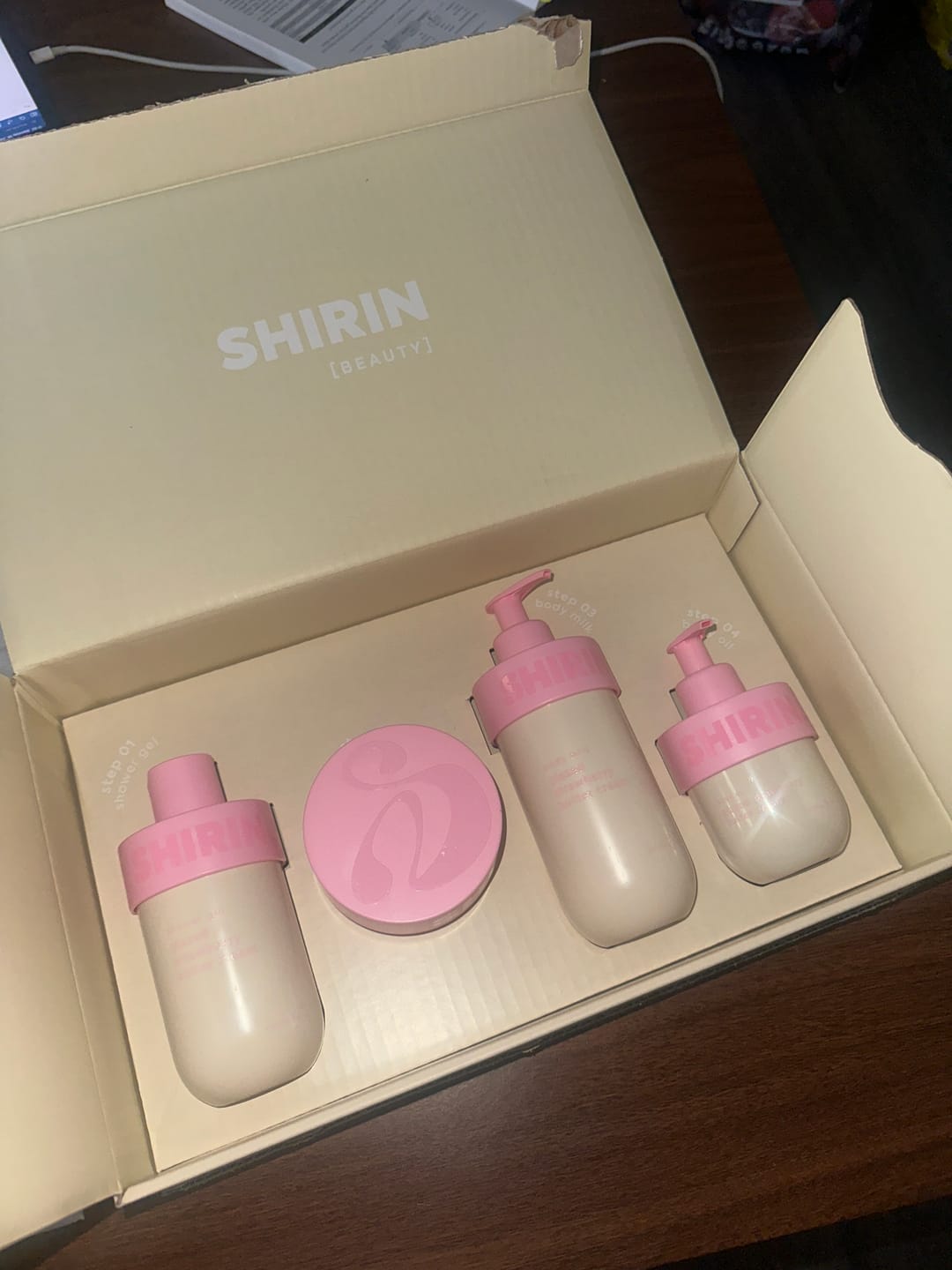 Customer photo review of Glow Girl Milk Set Glazed Strawberry Butter Cream