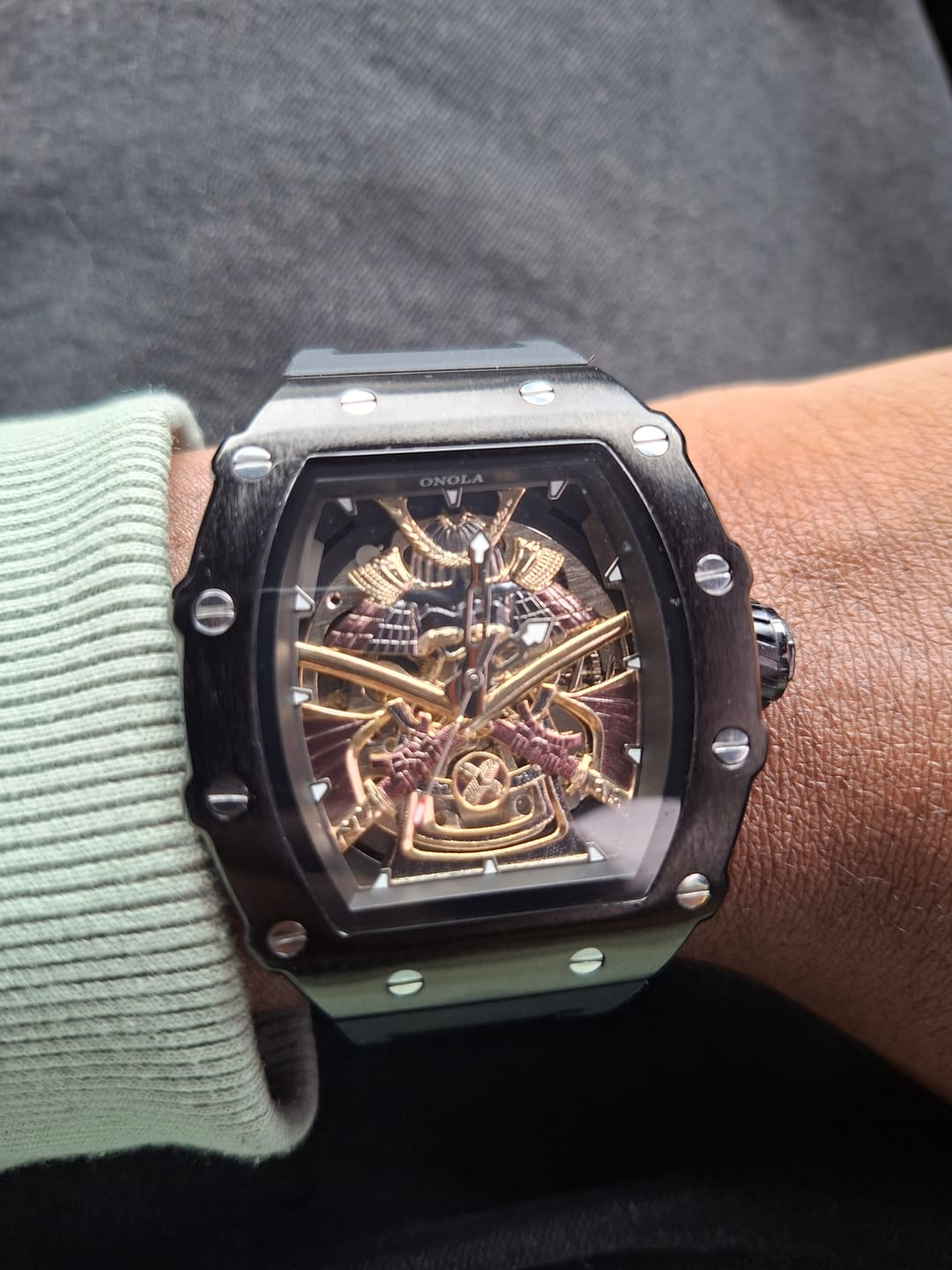 Customer photo review of R1.00 Auction**ONOLA Samurai Automatic Skeleton Watch Black/Rose