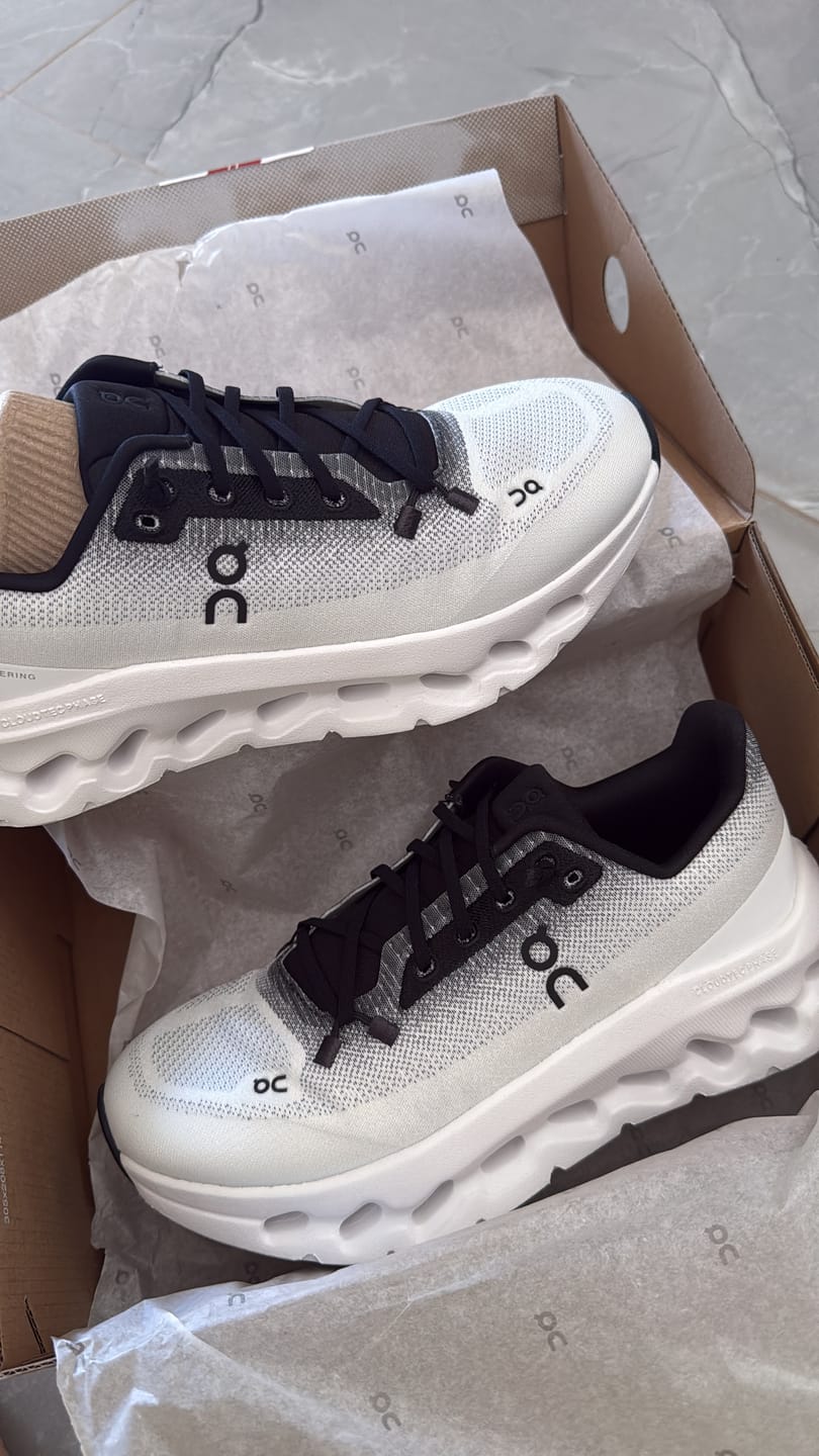 Customer photo review of On Cloud Women Cloudtilt  - Black | Ivory - Hemen Teslimde