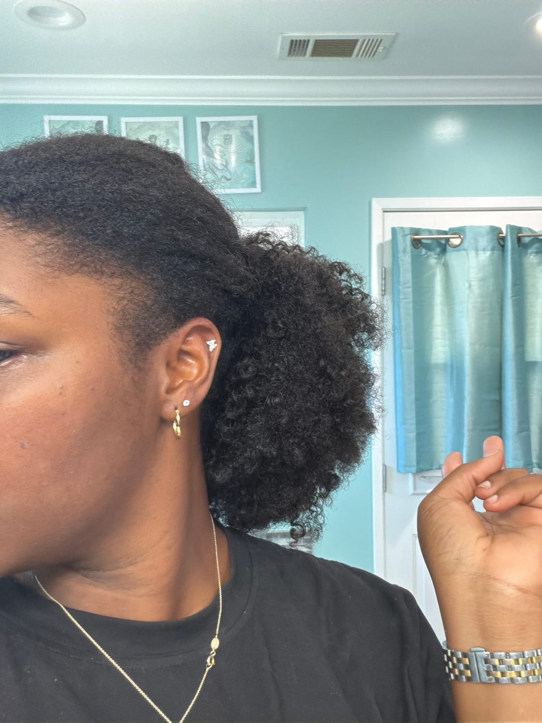 Customer photo review of Multi-Textured Kinky Curly Crochet Hair