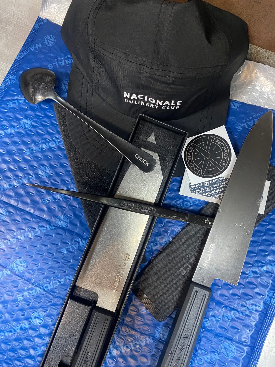 Customer photo review of 190mm Magnetic Knife Guard. Blackout PU