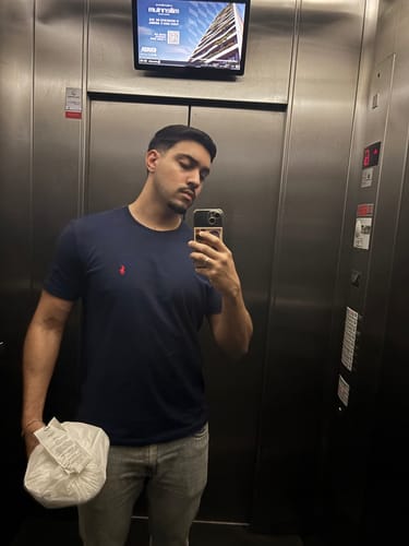 Customer photo review of Camiseta RL Icon Classic - Azul Marinho