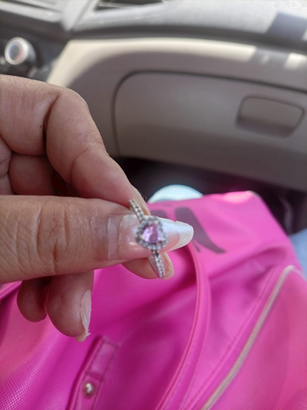 Customer photo review of ANILLO PROMESA CORAZON ELEVADO PLATEADO ROSA PLATA .925 + KIT DE REGALO