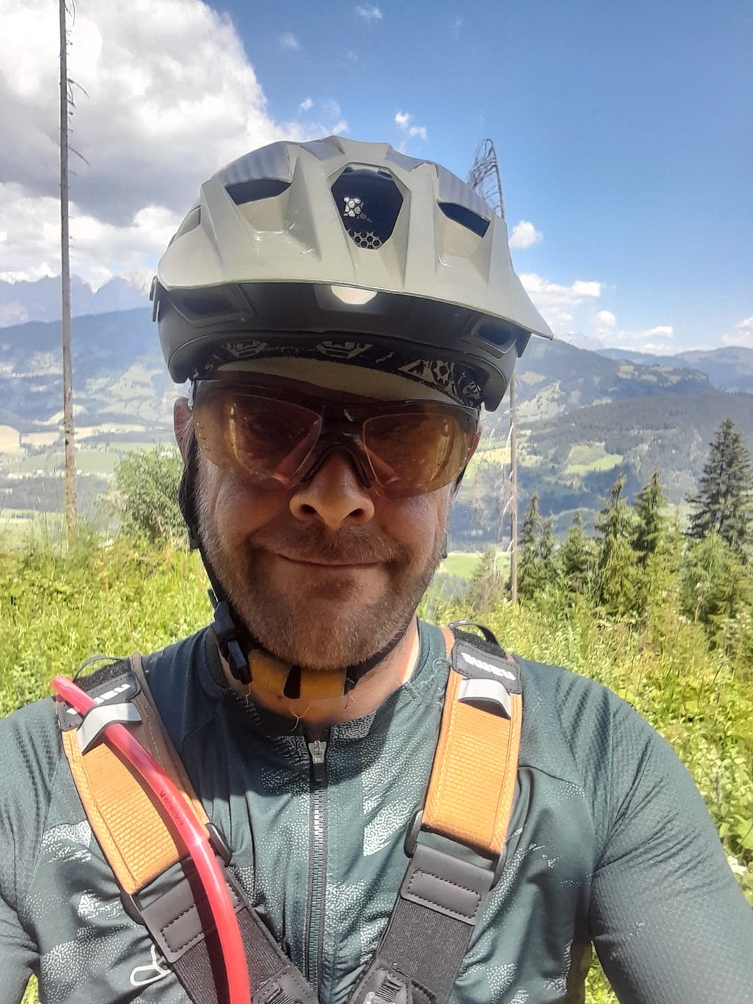 Customer photo review of MTB Hydro 12L Hydration Pack